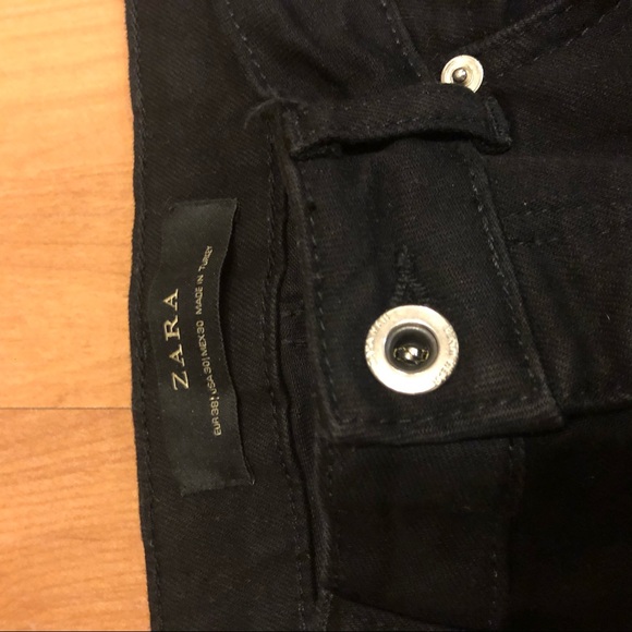 Uniquely embroidered Zara premium jeans; size 30 - Picture 3 of 4
